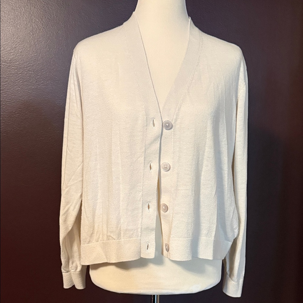 a new day Cropped Button-Up Cardigan